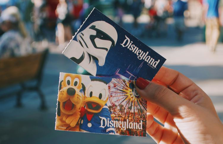 DİSNEYLAND & PARİS TURU Paris - Disneyland