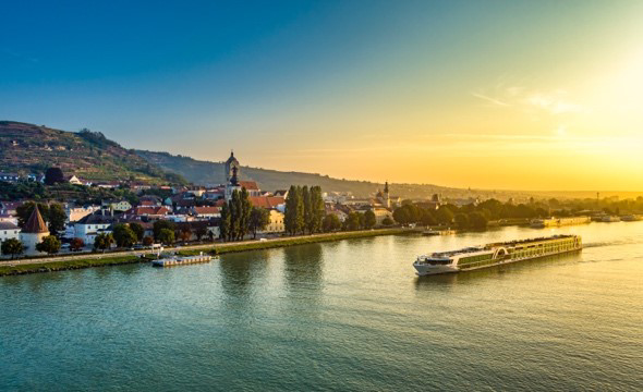 5* DELUXE AMADEUS BRİLLİANT İLE TUNA NEHRİ  NOEL PAZARLARI ÖZEL SEFERİ Münih – Passau – Viyana – Estergon – Budapeşte (1) – Bratislava – Grein / Linz (Salzburg) - Passau